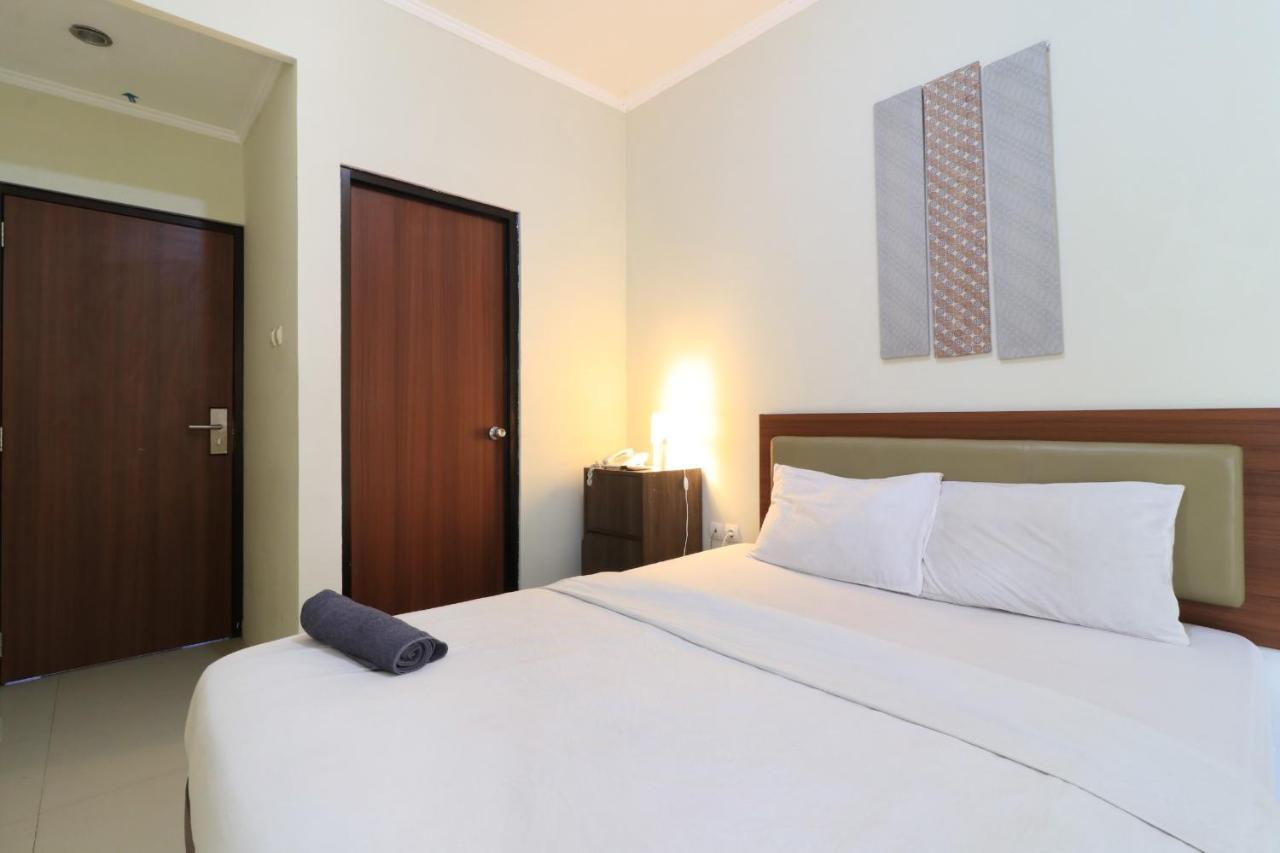 Uptown Residence Syariah Pondok Pinang Jakarta Luaran gambar