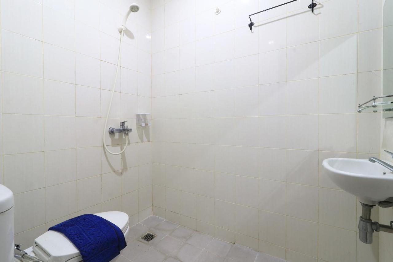 Uptown Residence Syariah Pondok Pinang Jakarta Luaran gambar