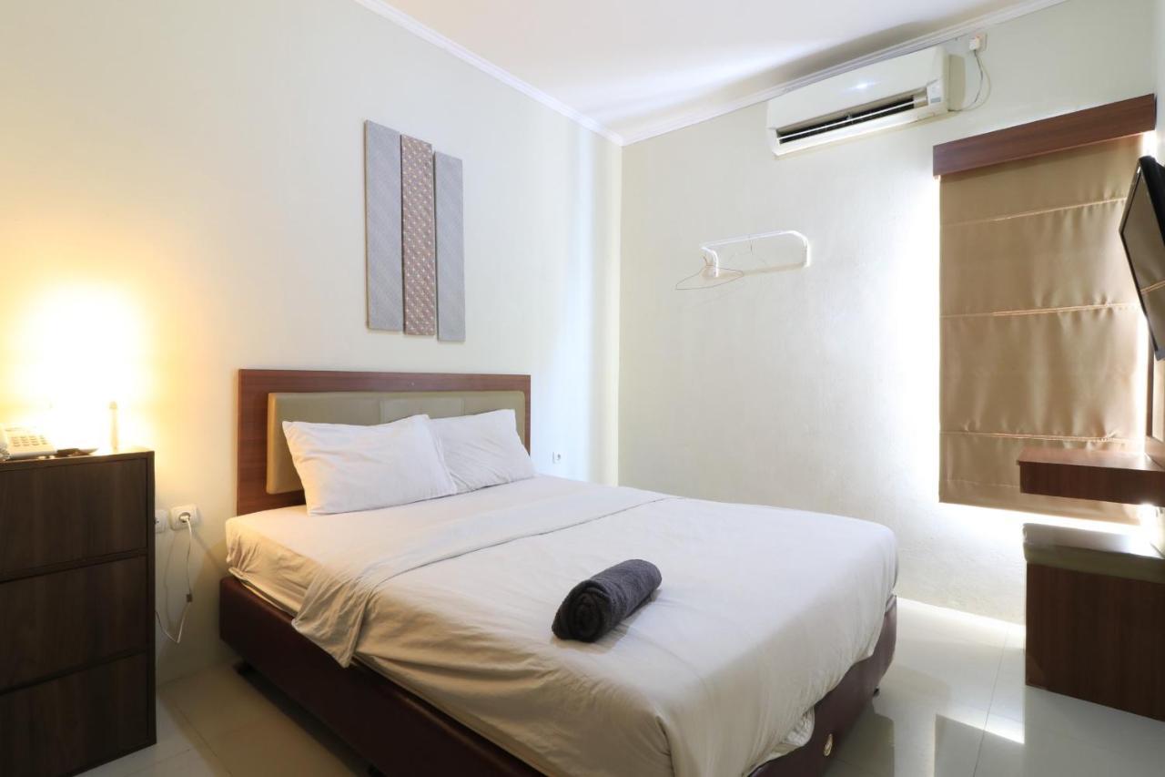 Uptown Residence Syariah Pondok Pinang Jakarta Luaran gambar