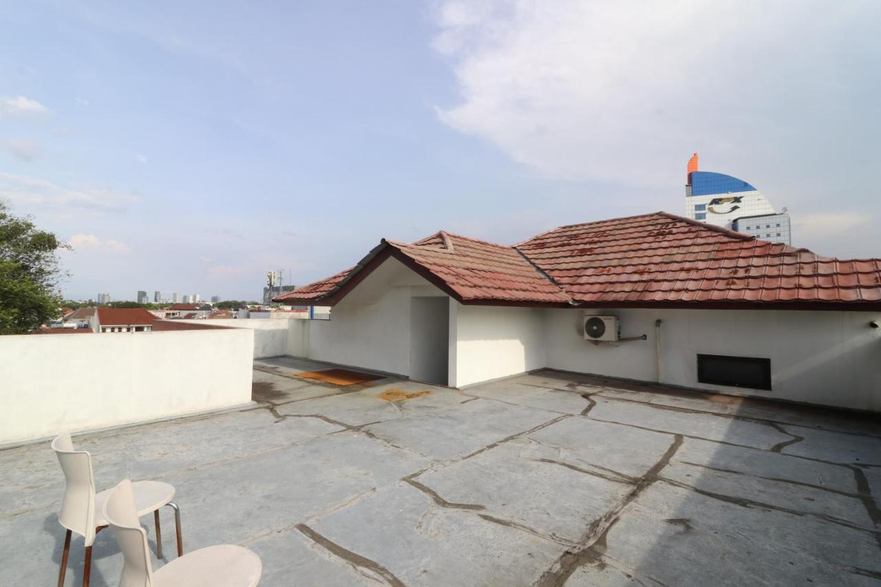 Uptown Residence Syariah Pondok Pinang Jakarta Luaran gambar